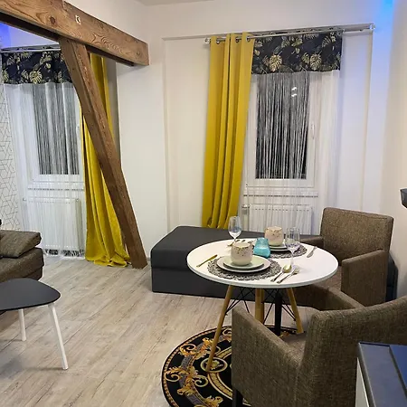 Jagiello Center Apartment *