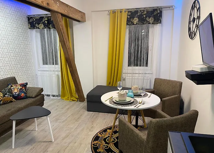 Jagiello Center Apartment *